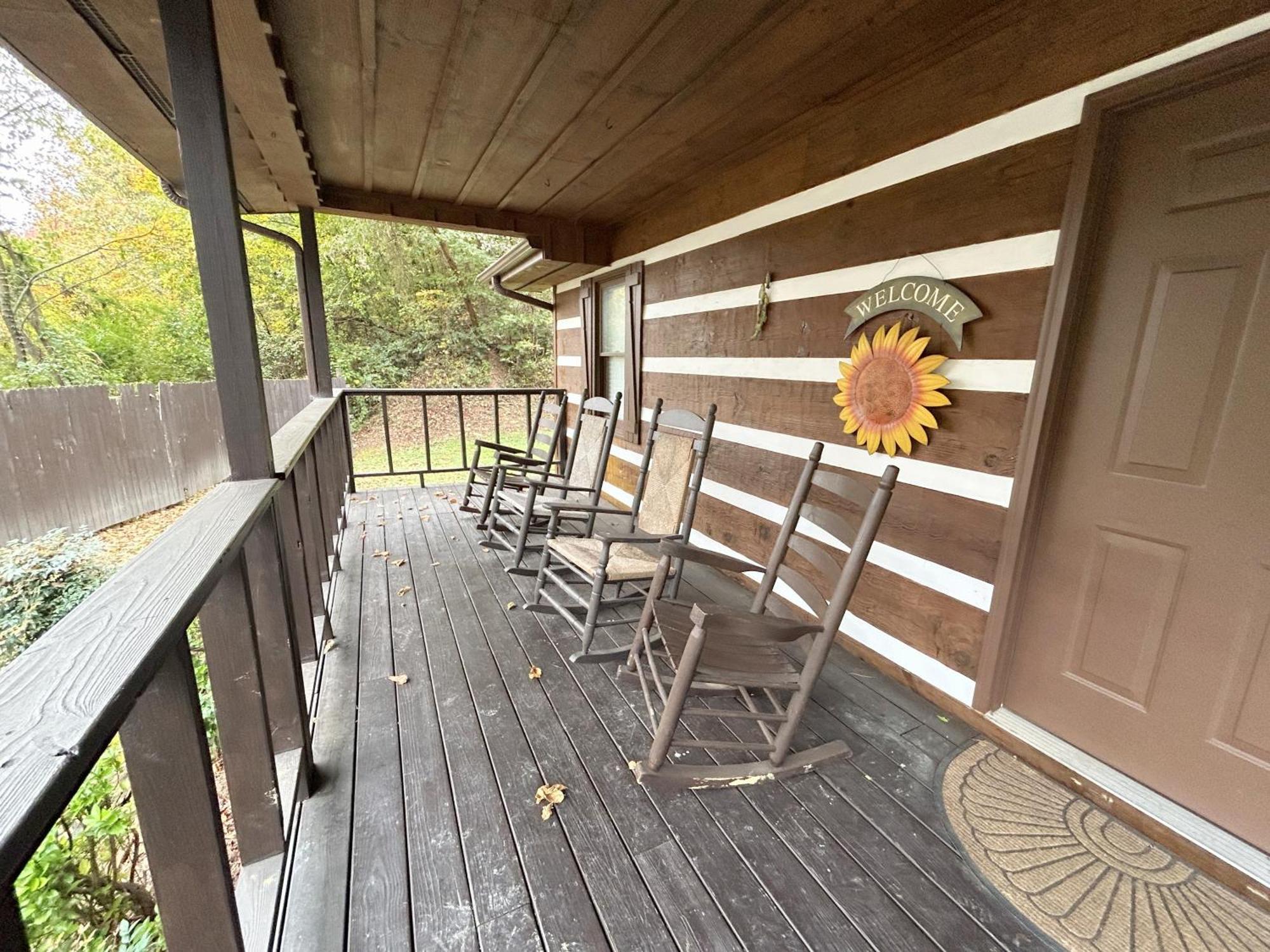 Tucked Away Cabin 鸽子谷 外观 照片