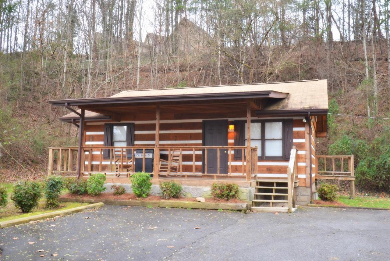 Tucked Away Cabin 鸽子谷 外观 照片
